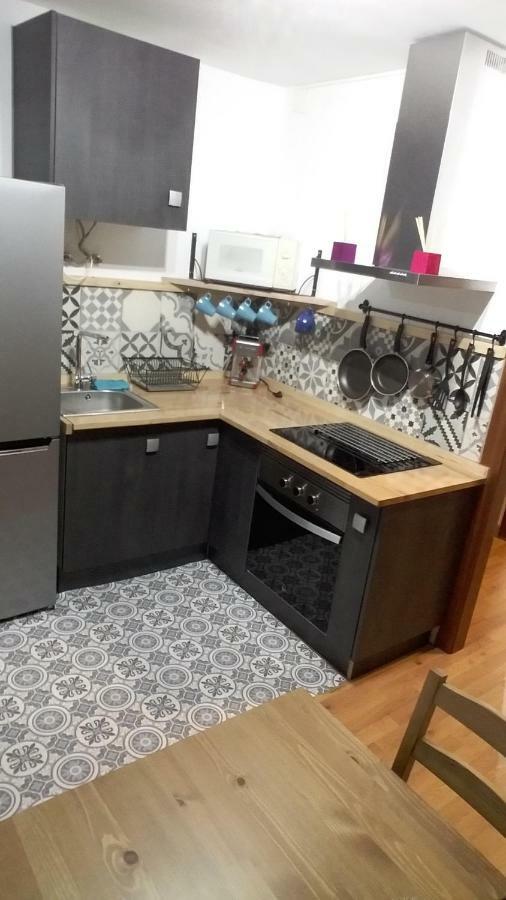 Апартаменты Apartamento Bianca Хихон Экстерьер фото